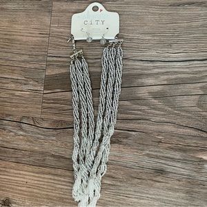 NWT!! silver C.I.T.Y necklace with silver earring set!!